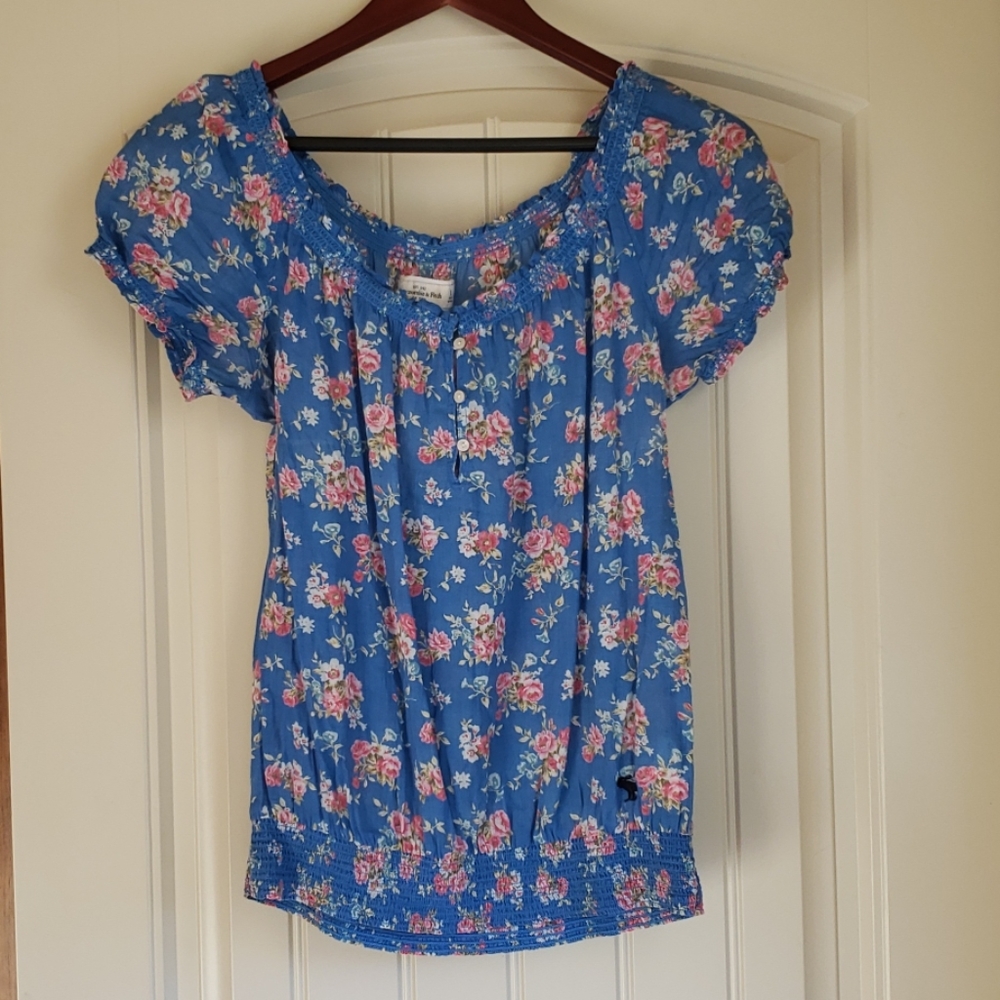 Abercrombie & Fitch royal blue floral top, size L